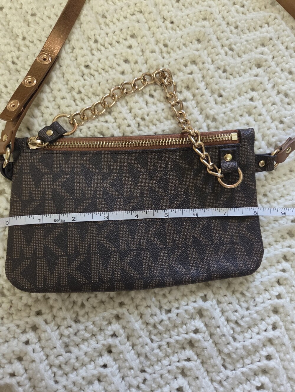 Michael Kors Signature Logo Chain-Strap Belt Bag/Fanny Pack - Picture 2 of 13